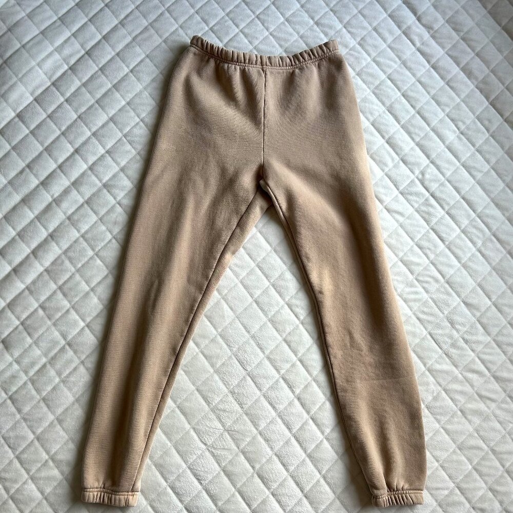Aritzia TNA Slim Fit Sweatpants – Beige, Size S